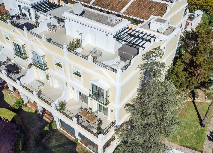 Resale - Apartment - Penthouse Duplex - Marbella - Nueva Andalucia