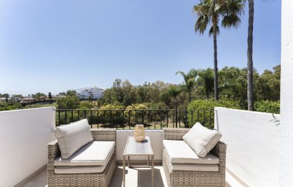 Resale - House - Detached Villa - Estepona - Estepona Centro