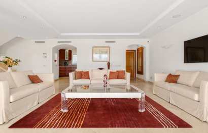 Resale - House - Townhouse - Marbella - Nueva Andalucia