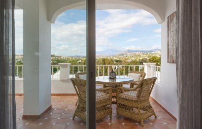 Resale - House - Townhouse - Marbella - Nueva Andalucia