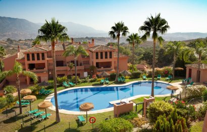 Resale - Apartment - Penthouse - Marbella - La Mairena