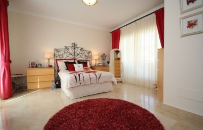 Resale - House - Townhouse - Marbella - Elviria