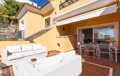 Reventa - House - Semi-Detached House - Marbella - Las Brisas