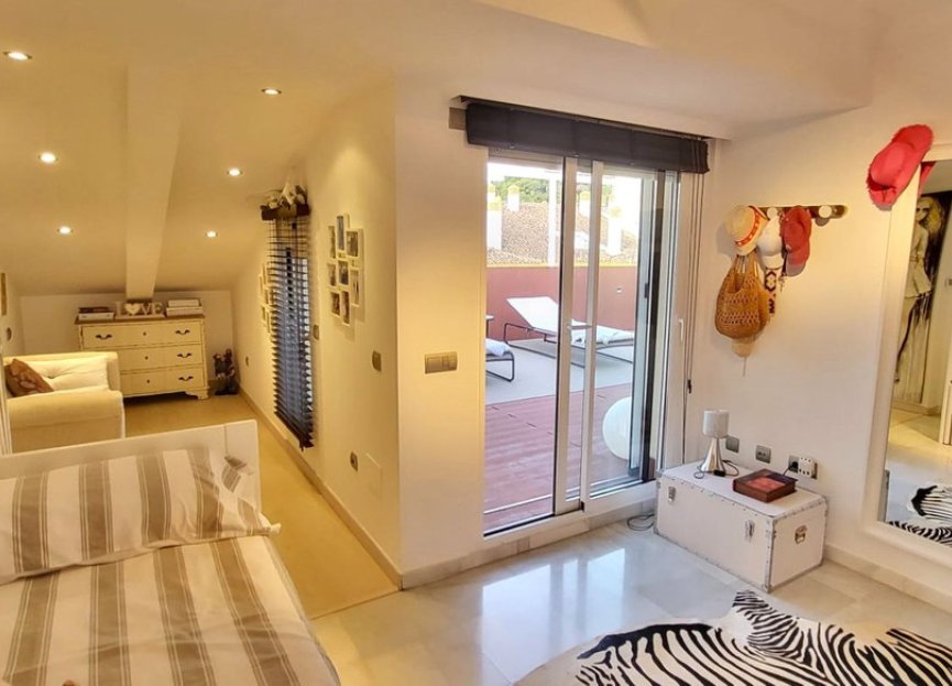 Resale - Apartment - Penthouse - Marbella - Nagüeles