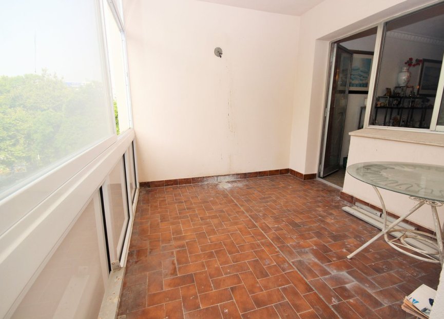 Resale - Apartment - Middle Floor Apartment - Marbella - Marbella Centro