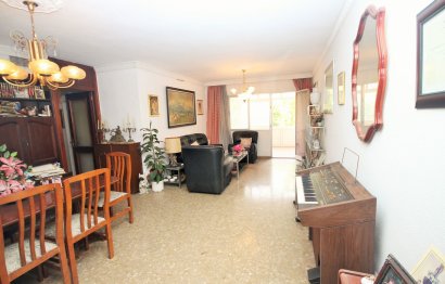 Resale - Apartment - Middle Floor Apartment - Marbella - Marbella Centro