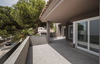 Resale - House - Detached Villa - Marbella - Elviria