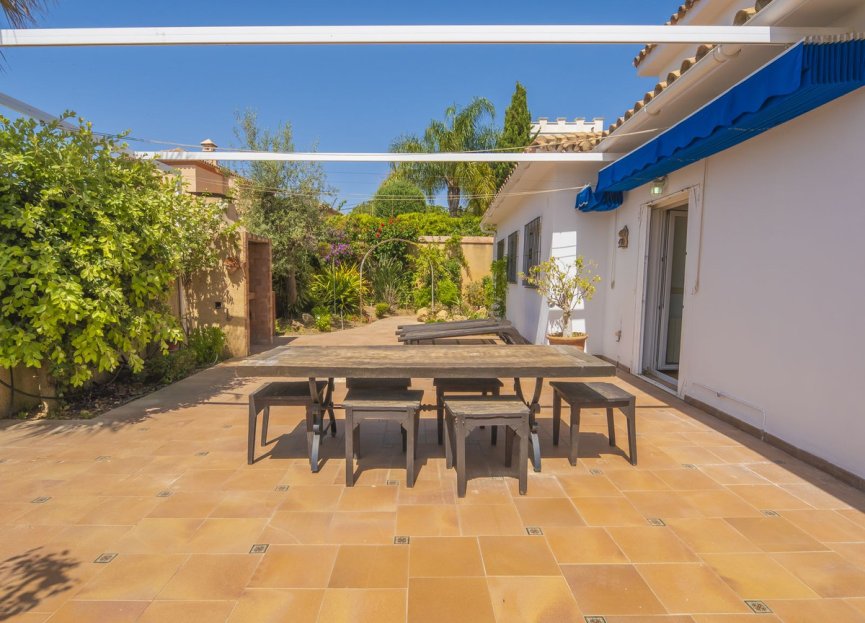 Reventa - House - Detached Villa - Marbella - Marbella Centro