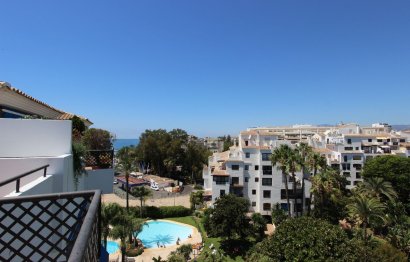 Resale - Apartment - Penthouse - Marbella - Puerto Banús