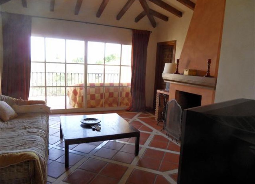 Resale - House - Detached Villa - Benahavís - La Quinta