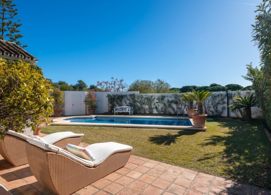 Resale - House - Detached Villa - Marbella - Artola