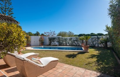 Resale - House - Detached Villa - Marbella - Artola