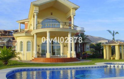 Reventa - House - Detached Villa - Benalmádena - Torrequebrada