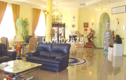 Reventa - House - Detached Villa - Benalmádena - Torrequebrada