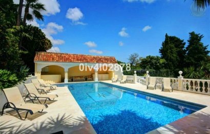 Resale - House - Detached Villa - Benalmádena - Benalmadena Pueblo