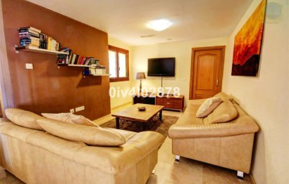 Reventa - House - Detached Villa - Benalmádena - Benalmadena Pueblo