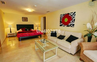 Reventa - House - Detached Villa - Benalmádena - Benalmadena Pueblo