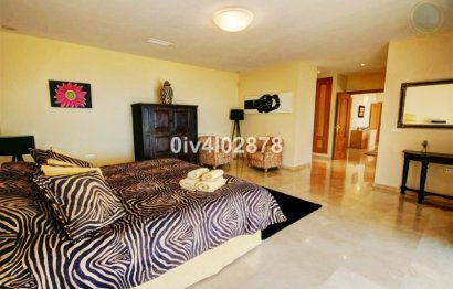 Resale - House - Detached Villa - Benalmádena - Benalmadena Pueblo