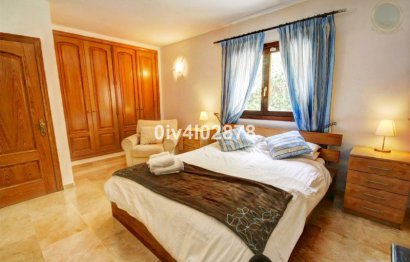 Reventa - House - Detached Villa - Benalmádena - Benalmadena Pueblo