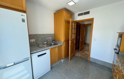 Resale - Apartment - Middle Floor Apartment - Marbella - Santa Clara