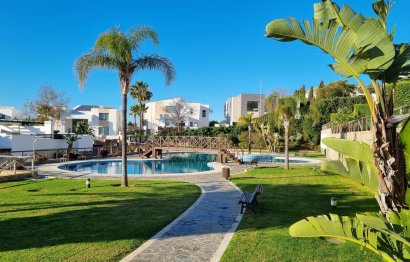 Resale - Apartment - Middle Floor Apartment - Marbella - Santa Clara