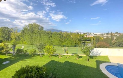 Resale - House - Detached Villa - Marbella - Guadalmina Alta