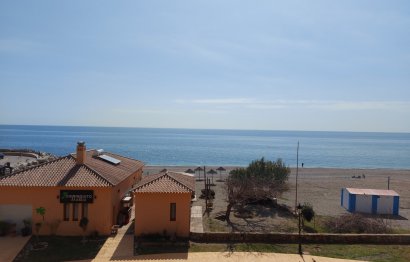 Resale - Apartment - Middle Floor Apartment - Manilva - La Duquesa