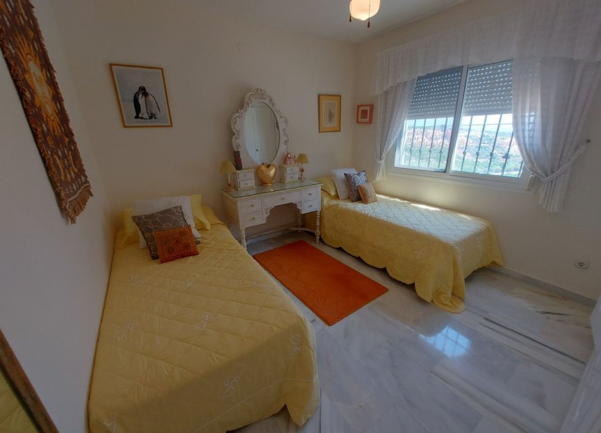 Resale - House - Detached Villa - Manilva - La Duquesa