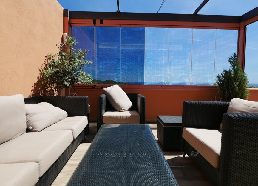 Resale - Apartment - Penthouse - Marbella - La Mairena