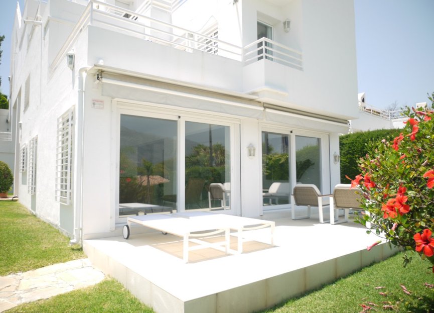 Resale - Apartment - Duplex - Marbella - Nueva Andalucia