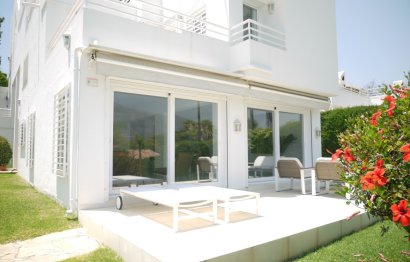 Resale - Apartment - Duplex - Marbella - Nueva Andalucia