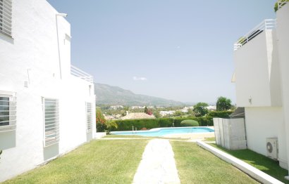 Resale - Apartment - Duplex - Marbella - Nueva Andalucia