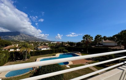 Resale - Apartment - Duplex - Marbella - Nueva Andalucia