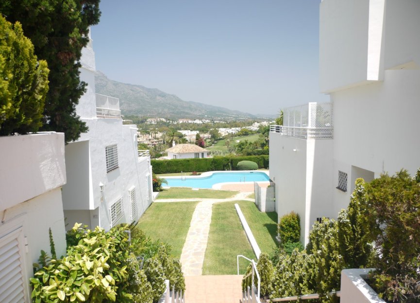 Resale - Apartment - Duplex - Marbella - Nueva Andalucia