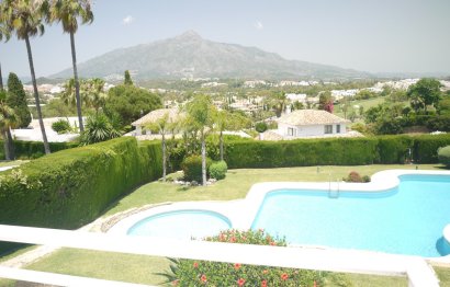 Resale - Apartment - Duplex - Marbella - Nueva Andalucia