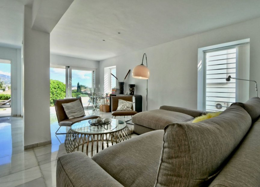 Resale - Apartment - Duplex - Marbella - Nueva Andalucia