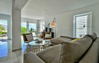 Resale - Apartment - Duplex - Marbella - Nueva Andalucia