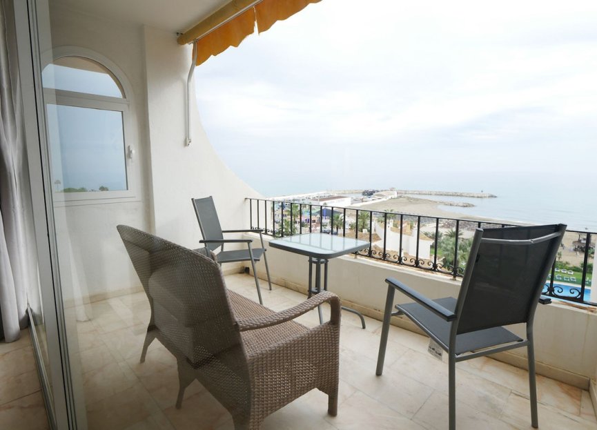 Resale - Apartment - Top Floor Apartment - Marbella - Puerto de Cabopino