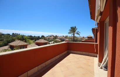 Resale - House - Semi-Detached House - Marbella - Santa Clara