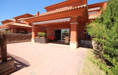 Resale - House - Semi-Detached House - Marbella - Santa Clara