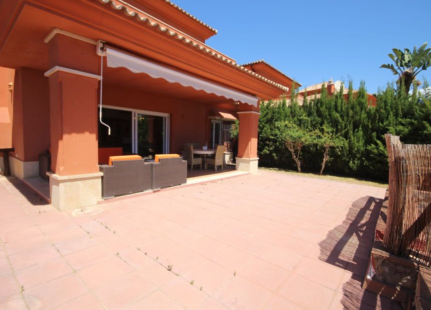 Resale - House - Semi-Detached House - Marbella - Santa Clara