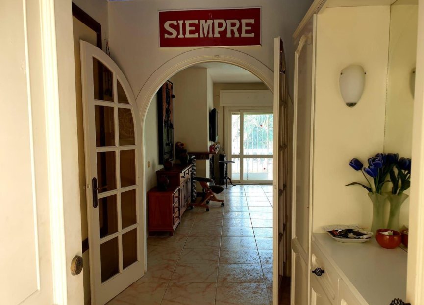 Resale - House - Detached Villa - Marbella - Marbesa