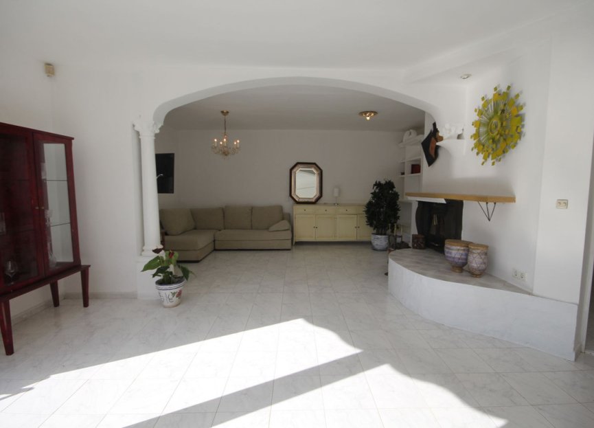 Resale - House - Detached Villa - Marbella - El Rosario