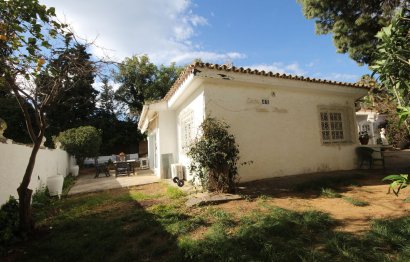 Resale - House - Detached Villa - Marbella - El Rosario