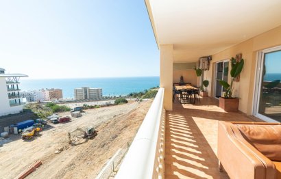 Resale - Apartment - Middle Floor Apartment - Fuengirola - Carvajal