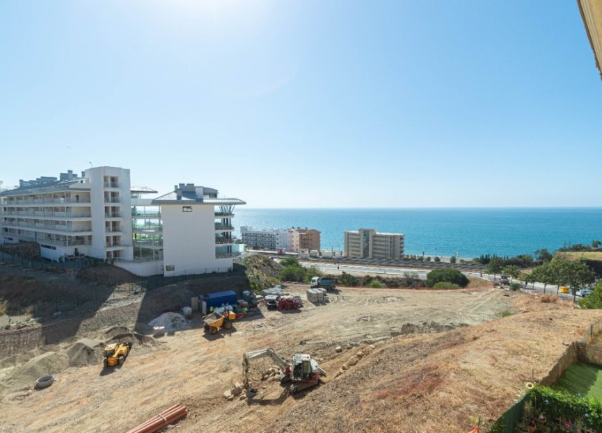 Resale - Apartment - Middle Floor Apartment - Fuengirola - Carvajal