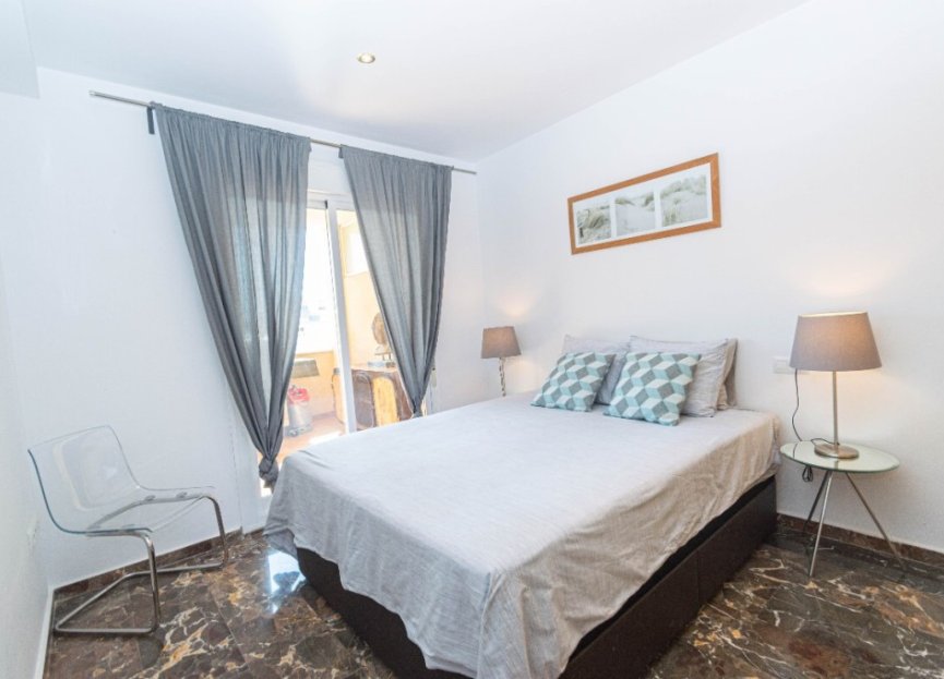 Resale - Apartment - Middle Floor Apartment - Fuengirola - Carvajal