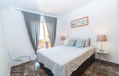 Resale - Apartment - Middle Floor Apartment - Fuengirola - Carvajal