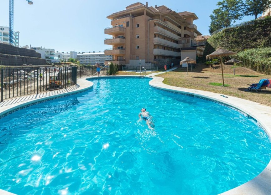 Resale - Apartment - Middle Floor Apartment - Fuengirola - Carvajal