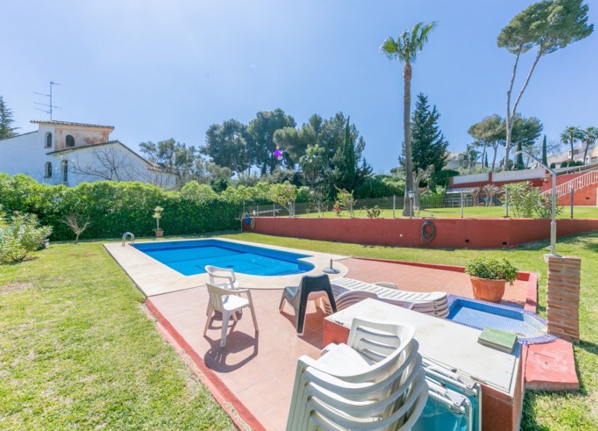 Reventa - House - Detached Villa - Torremolinos